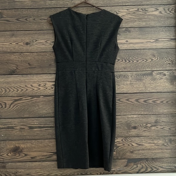 Banana Republic sheath dress with wrap accent - Picture 4 of 4